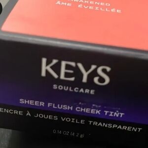 Keys Soulcare Sheer Flush Cheek Tint - Vibrant Red